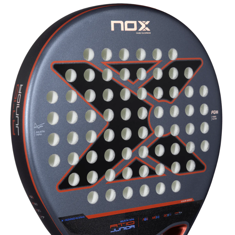 Raquette de padel Nox AT10 Genius Junior by Agustin Tapia 2025